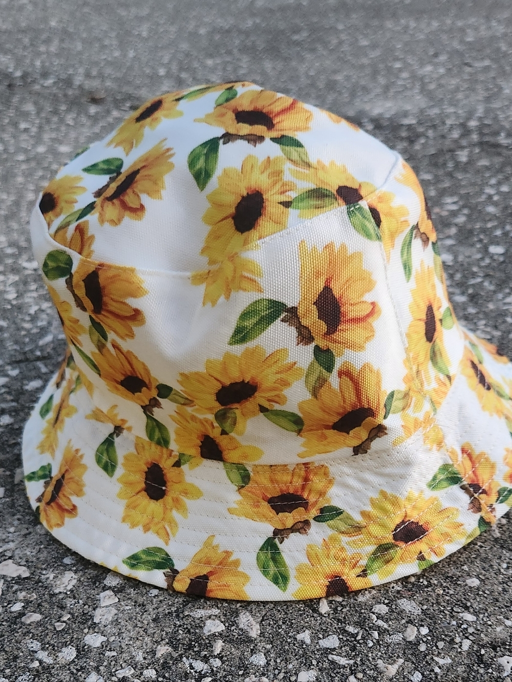 Sunflower Print Bucket Hat - Yellow on White